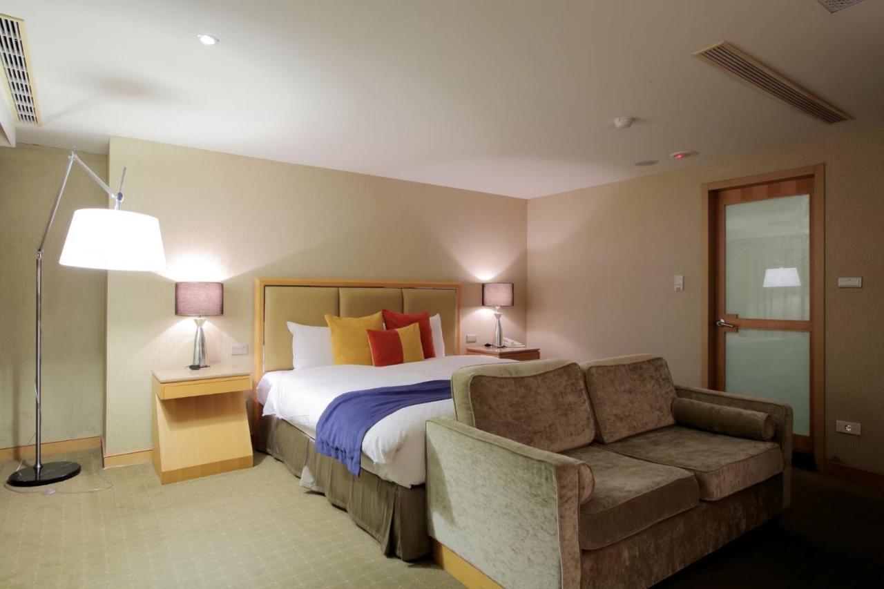 לודונג Jin Hua Hotel מראה חיצוני תמונה
